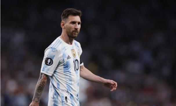 记者手记｜美政府“停摆”三周 联邦雇员排队领食品救济